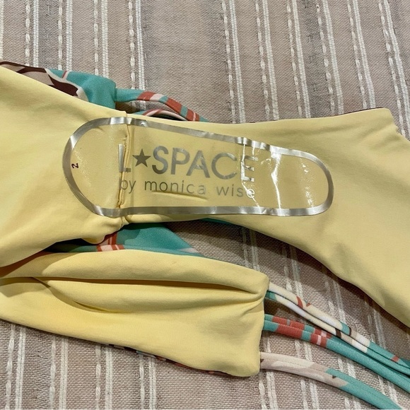 L*SPACE Kennedy Bikini Bottom in Green Yellow Tropical Floral Small NWOT - Picture 5 of 7
